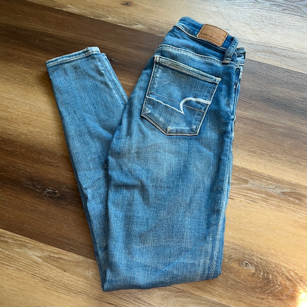 American Eagle Super High Rise Jeggings, No Holes